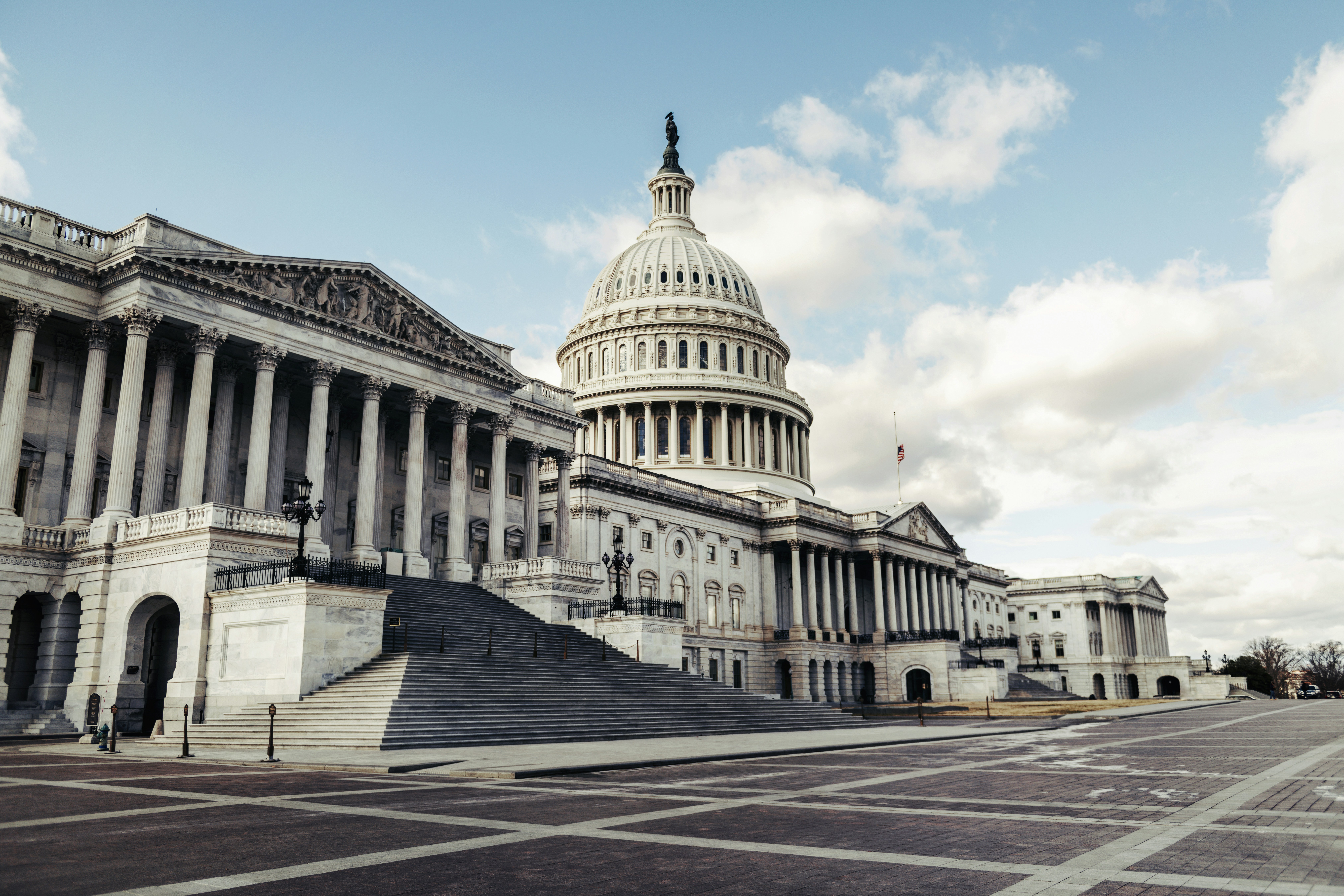 States Rebuff Proposed Federal Ban on AI Laws