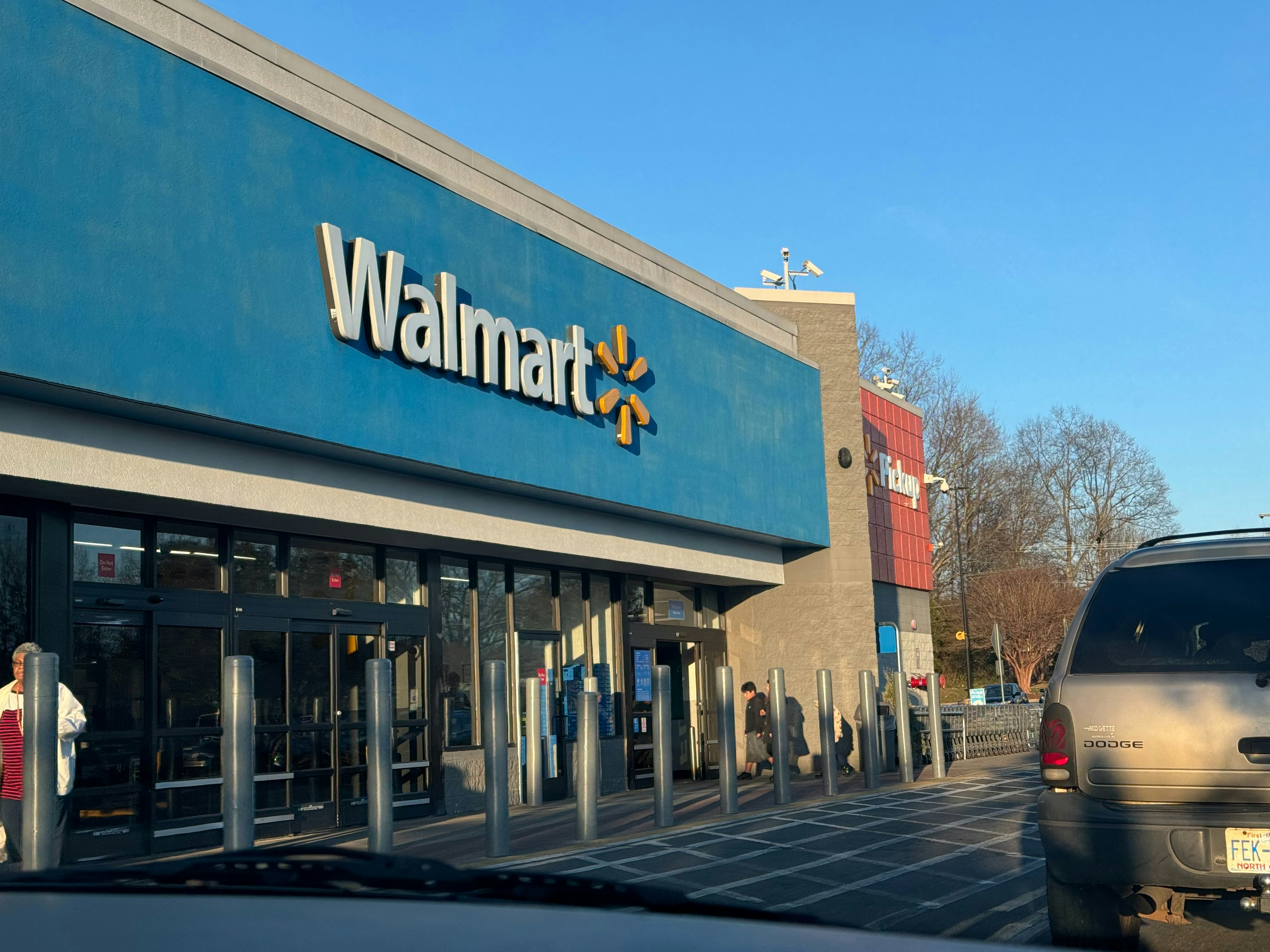 Revolutionizing Retail: Walmart's New AI Tools Empowering Associates