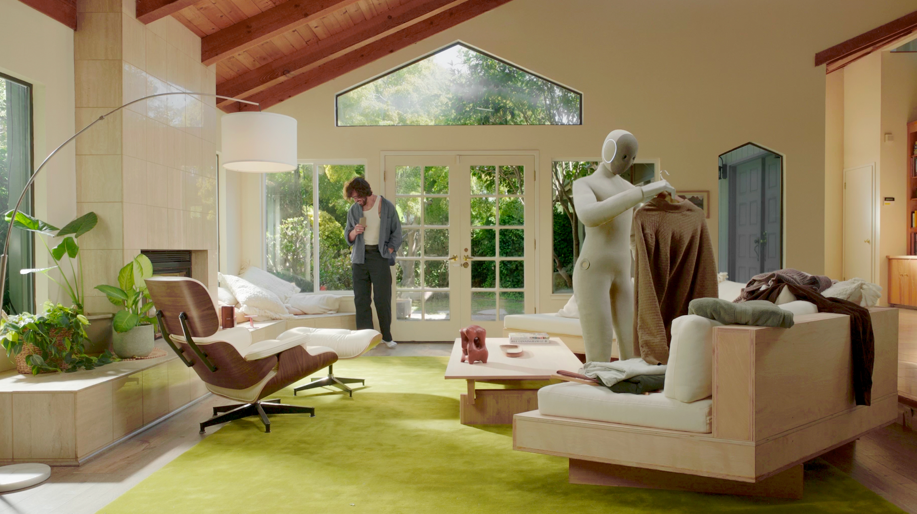 Robot Housekeepers Are Here — And They’re Changing How We Shop