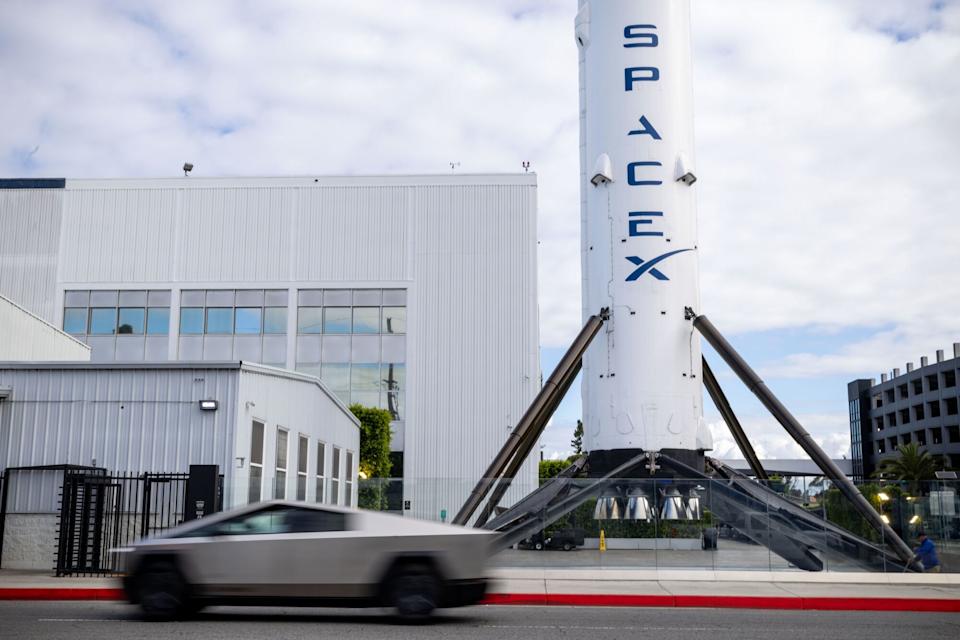 SpaceX Lands Massive $920 Million Monthly AI Infrastructure Deal With Google