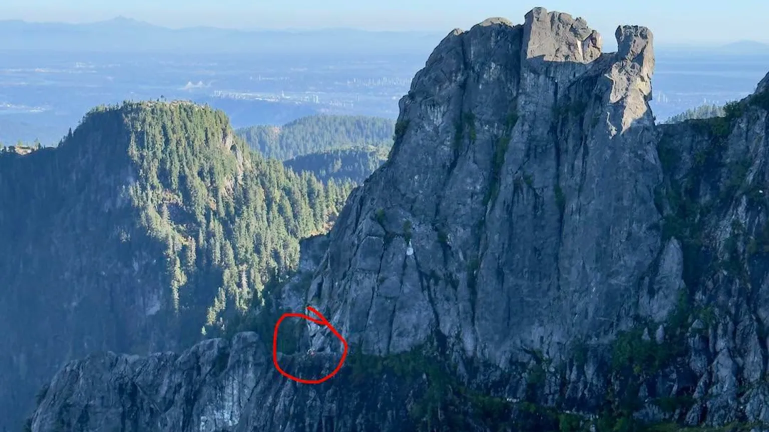 Teen Hiker Rescued After Claude AI Route Led Him Onto Dangerous Mountain Cliff